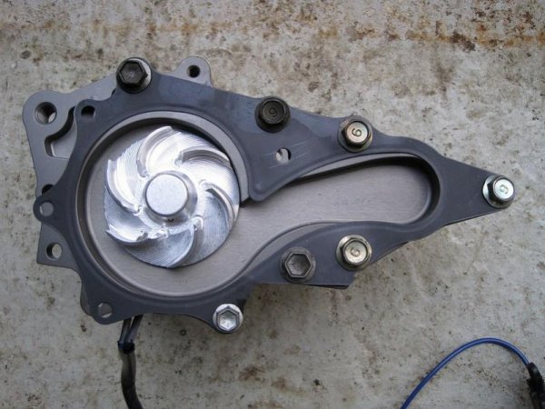 Meziere electric water pump.

Oh dear, yet another U.S. product cock up.

It said 2JZA80 Supra on the box, however, here seen against an OE N/A Supra gasket shows it had 4 mounting bolt holes in w