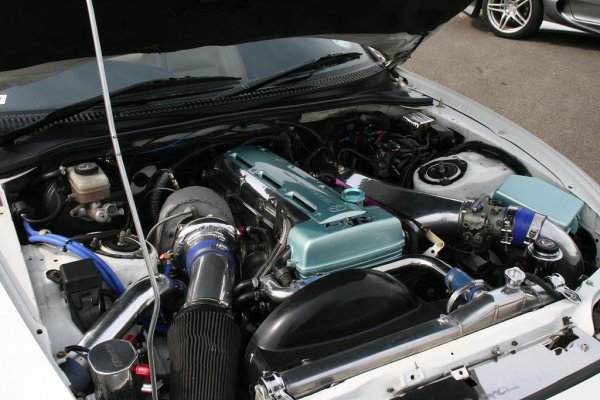 engine bay supra pod 07