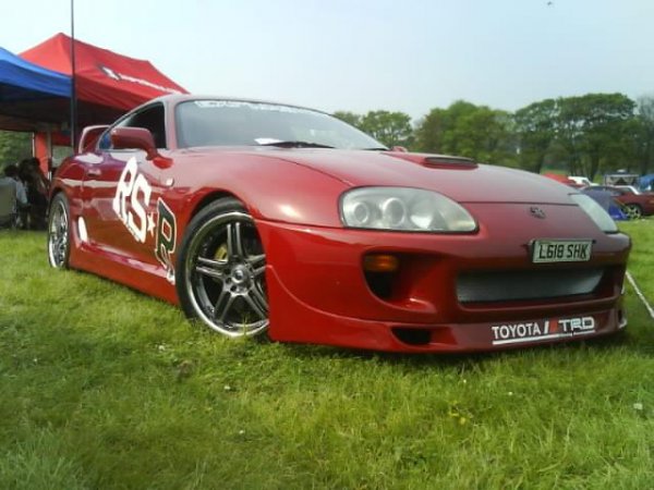 RED HOT explosion side skirts,bride seats,GT11 alloys