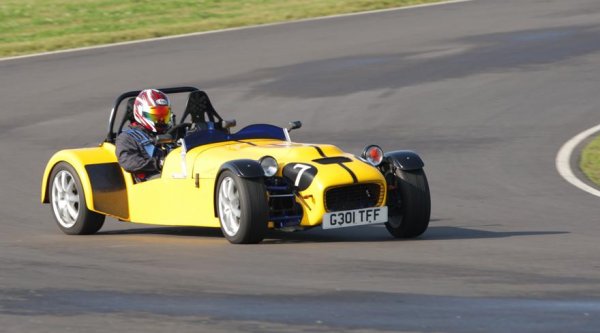 Entering the Corkscrew @ Anglesey Circuit