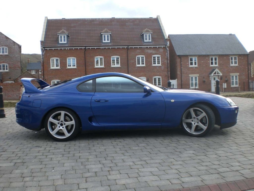 1995 supra auto import