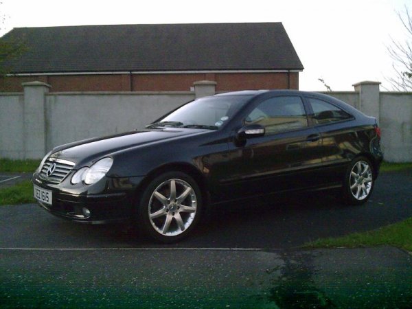the girlfriends motor / my runaround