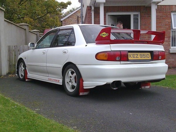 my wee bros evo 3 this is seriously quick