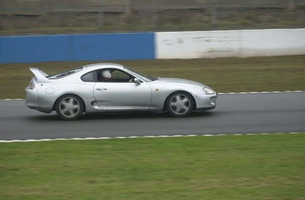 Donnington Park Trackday Nov 2003