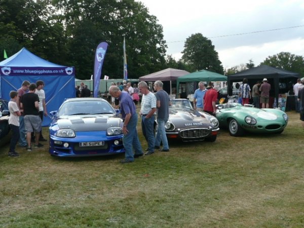 Of all the classic cars on show - people showed more interest in my Supra!! ;-))