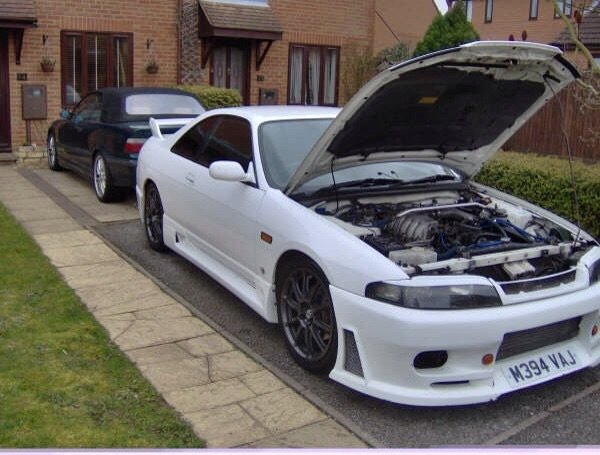 R33 gtst 421bhp