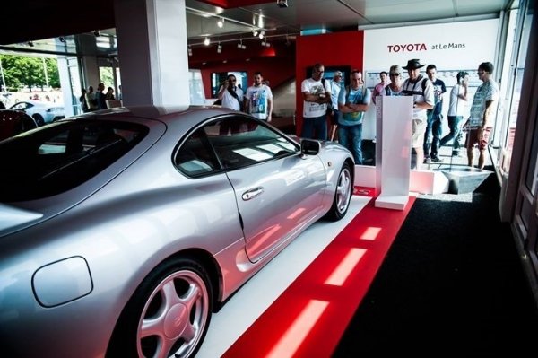 Toyota Stand Goodwood 2015 (displayed next to the FT-1)