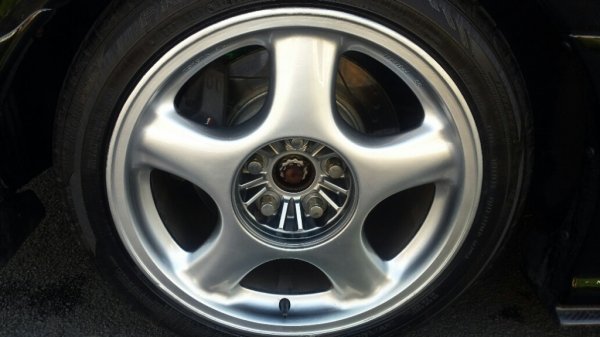 Standard wheel r