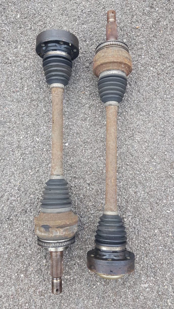 2JZGTE Driveshafts 3.jpg