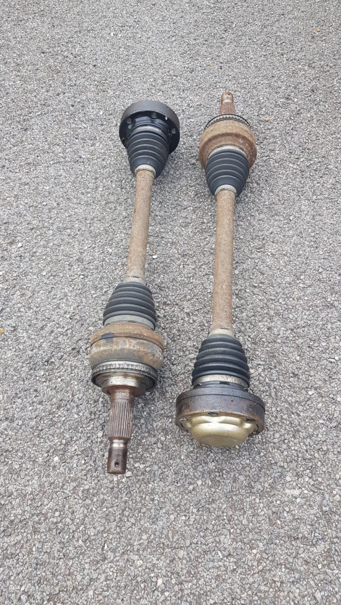 2JZGTE Driveshafts 1.jpg